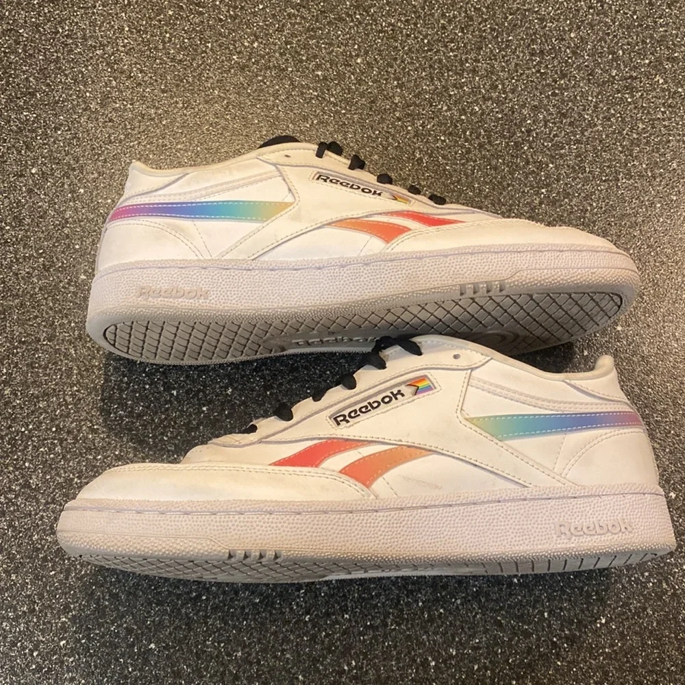 REEBOK | men’s size 10 pride sneakers